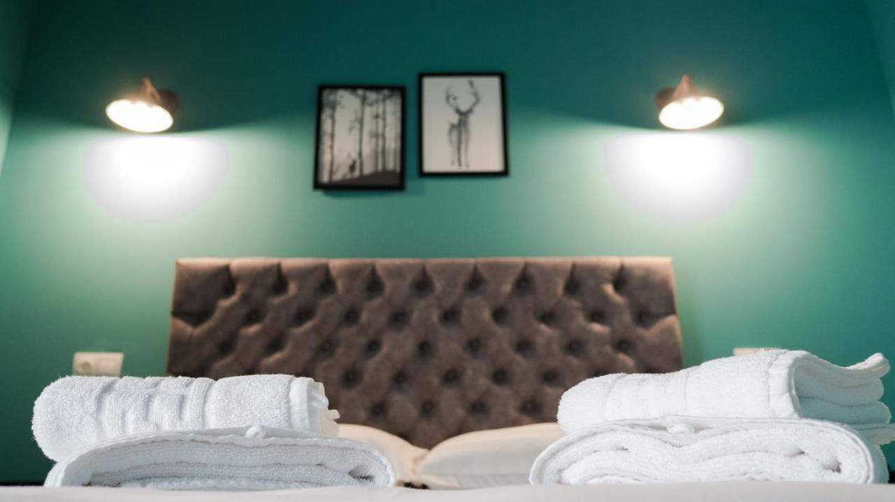 Villa Wild Rooms Jiet ภายนอก รูปภาพ