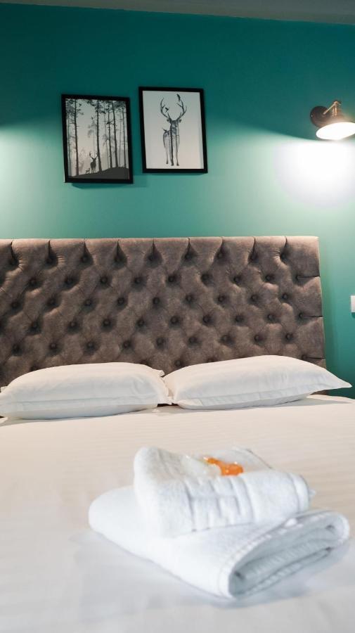 Villa Wild Rooms Jiet ภายนอก รูปภาพ